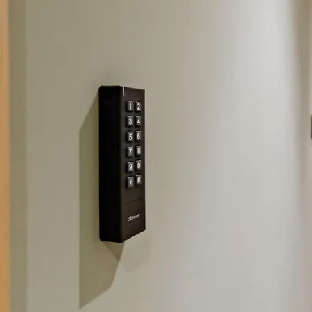 Lovely Fully Equipped Near Subway N1 Lisboa