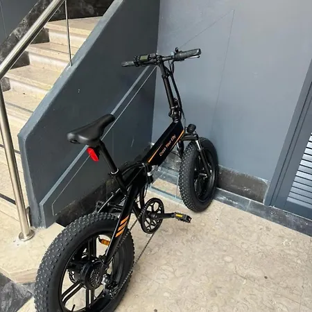 Daire Lovely Fully Equipped Near Subway N1 Lisboa